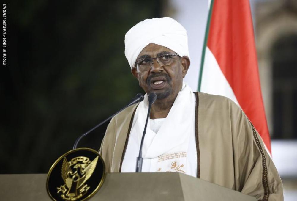 «البشير» يفوض رئاسة «المؤتمر» لنائبه