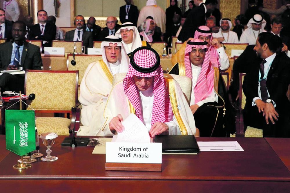 الجبير: إيران تواصل أنشطتها الإرهابية بالمنطقة