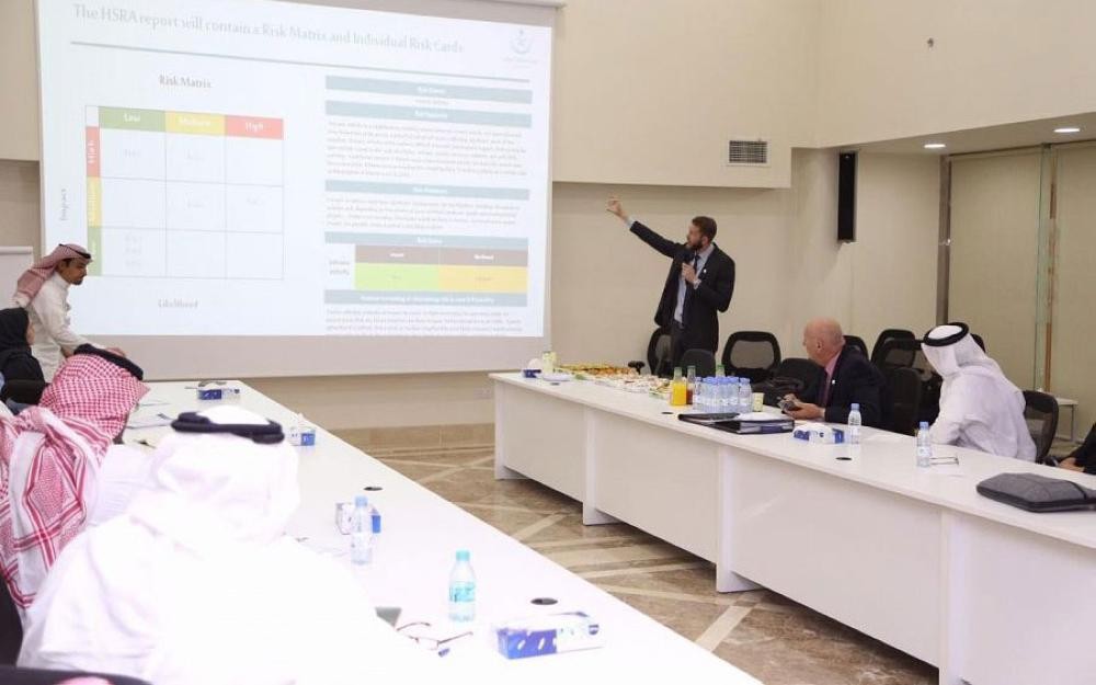 «البيئة» تناقش آليات تقييم مخاطر المياه