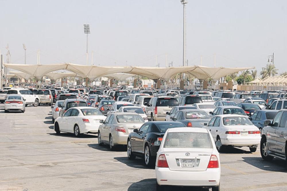 جسر الملك فهد يحقق أعلى عدد مسافرين 