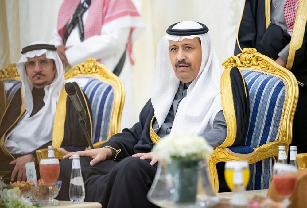 جلسة أمير الباحة تناقش احتياجات المنطقة