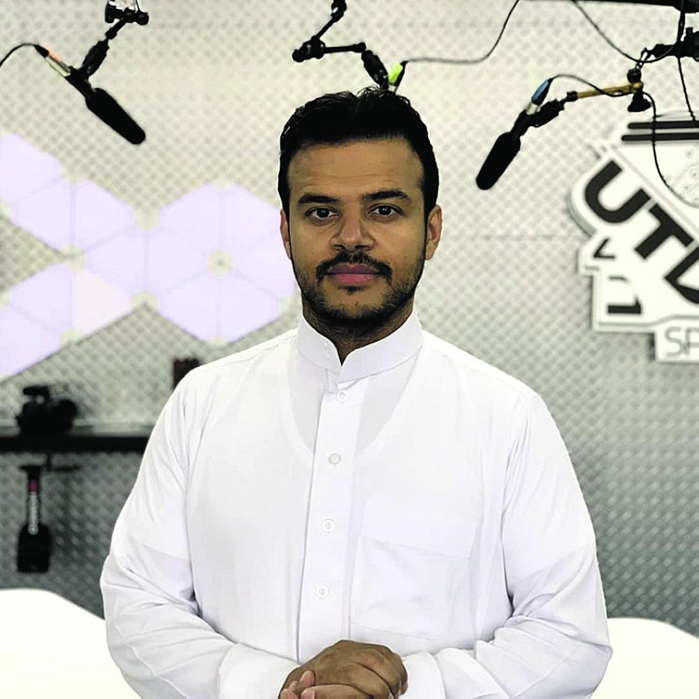 الإشراف الأسري مطلوب في العالم الافتراضي