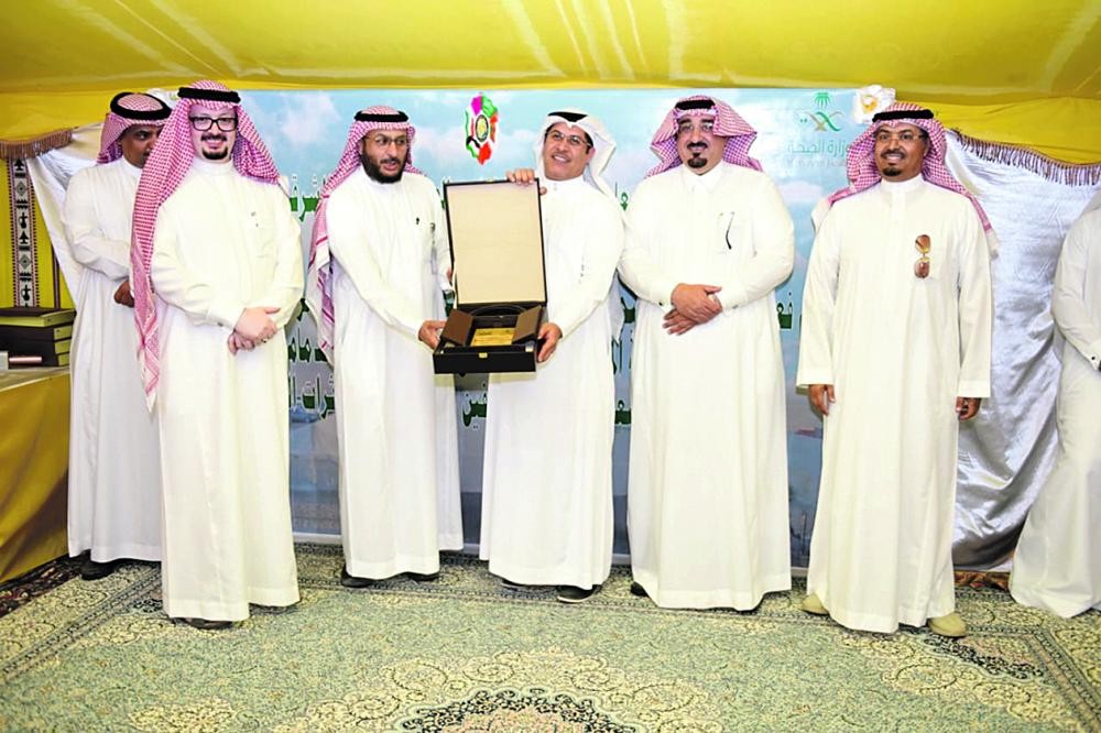 300 متعاف يشاركون في مخيم الربيع السادس