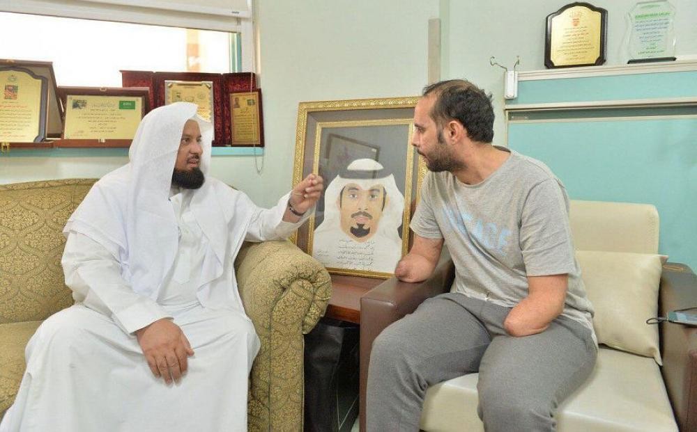 رئيس «الهيئة» لمصابي الحد الجنوبي: نثمن تضحياتكم