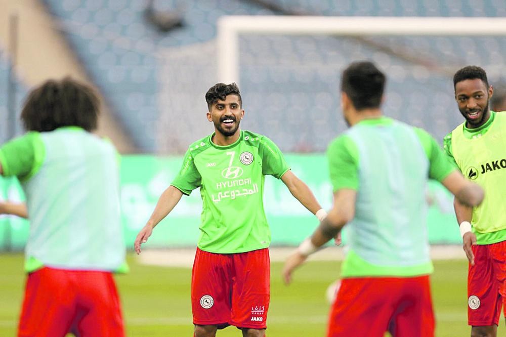 إدارة النصر تبحث ملف الكويكبي والقرار بيد فيتوريا
