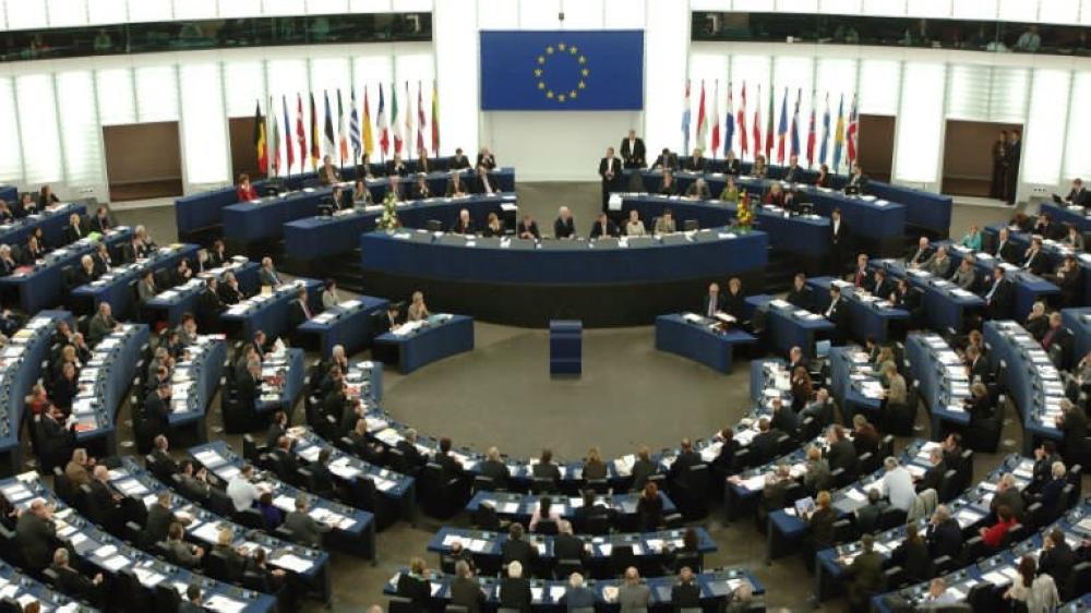 بروكسل.. تعهدات بـ7 مليارات دولار لدعم السوريين