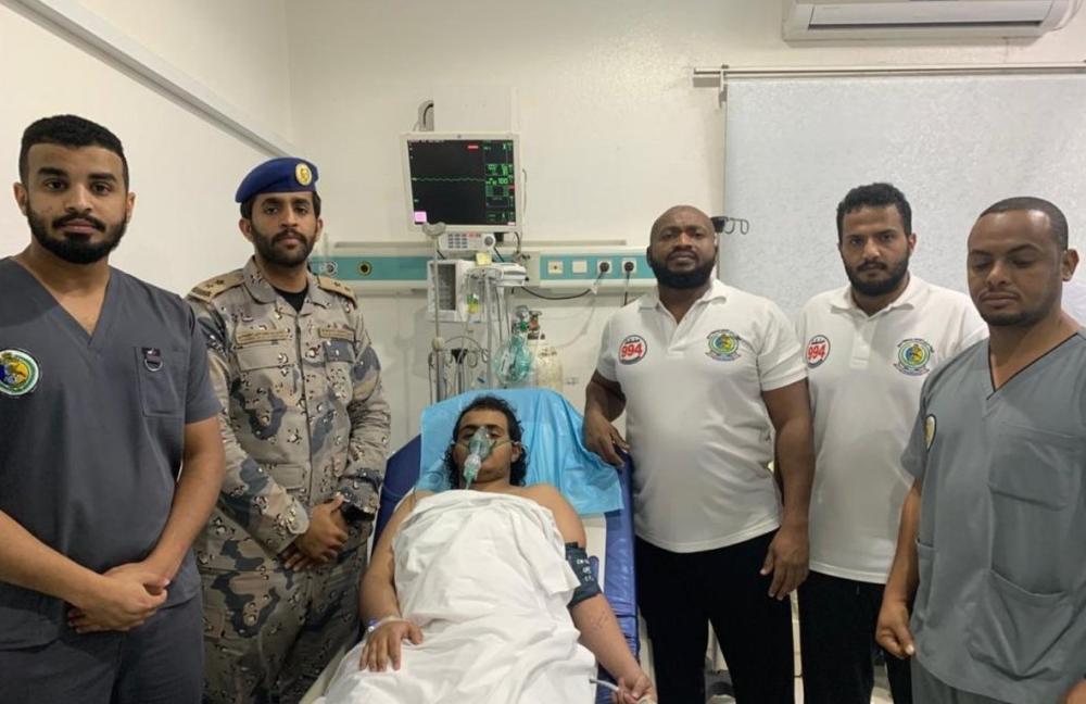 إنقاذ مواطن من الغرق بالقحمة