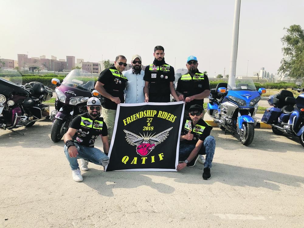 مشارك في أكبر تجمع لسباق الدراجات
