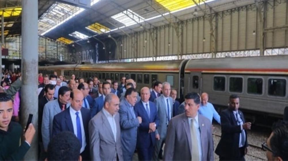 ' الوزير' يقيل نائب رئيس سكك حديد مصر