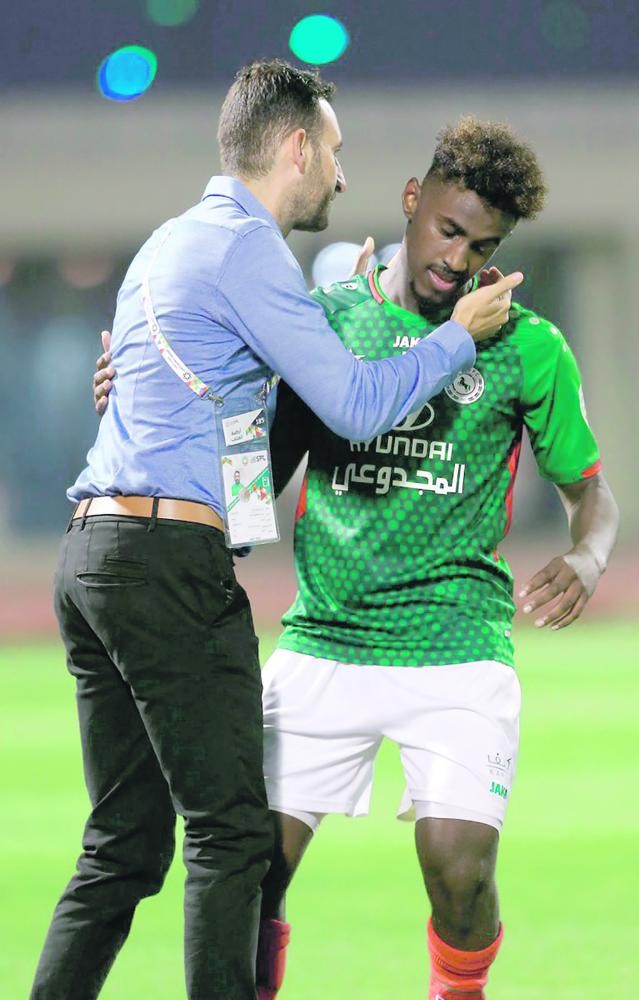 فارس الدهناء «45 يوماً» بلا فوز