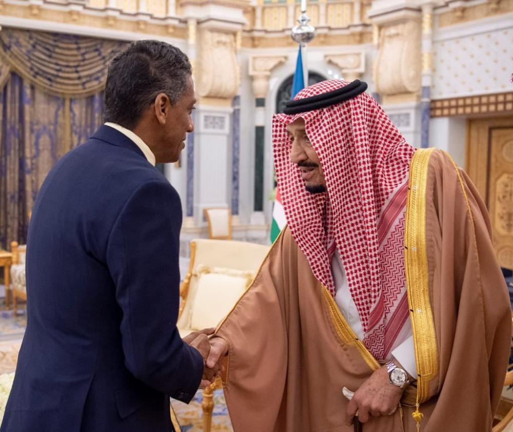 خادم الحرمين الشريفين يستقبل رئيس سيشل