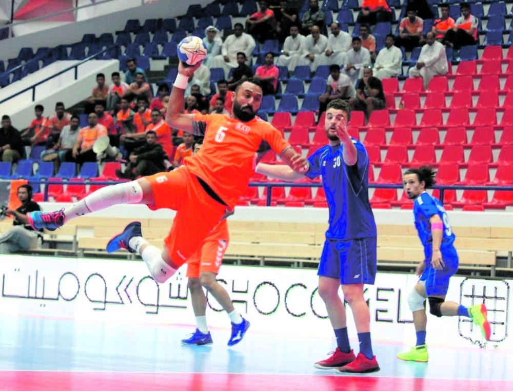 مضر ينجو آسيويا بالتعادل أمام الصداقة