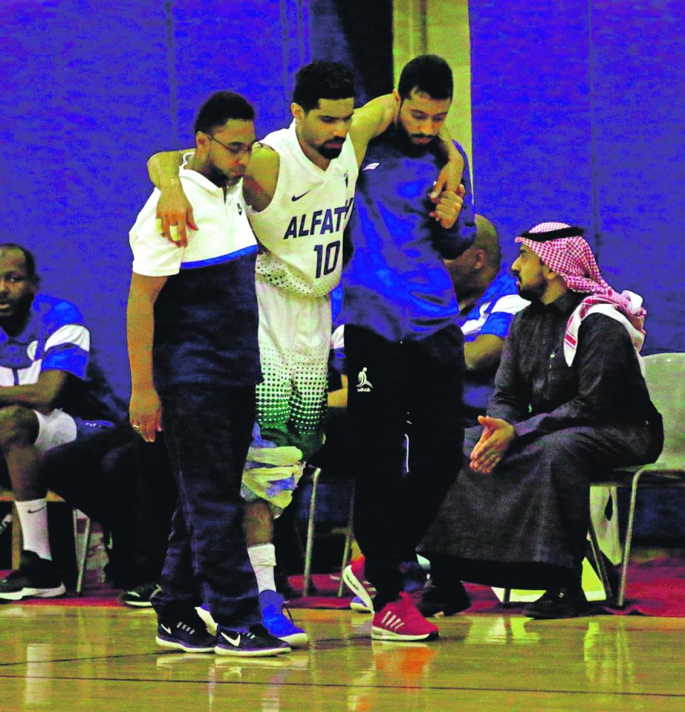 الطاهر والحجي أبرز غيابات النموذجي
