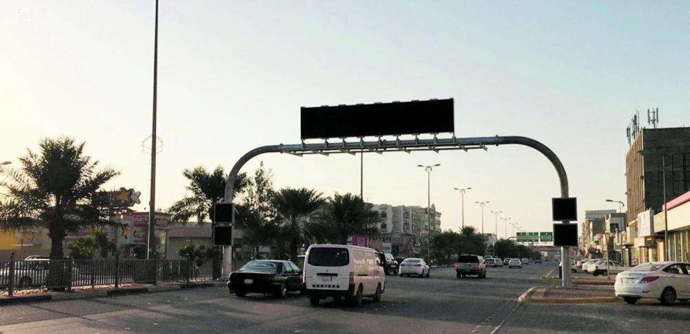 تطبيق النقل الذكي على الطرق لخفض عدد الحوادث