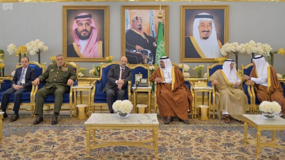 رئيس الوزراء الأردني يصل الرياض