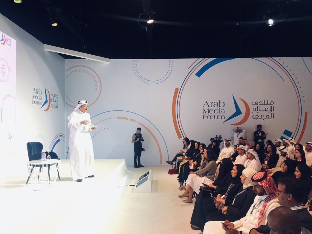 سفير المملكة بالإمارات يؤكد عمق العلاقات الأخوية