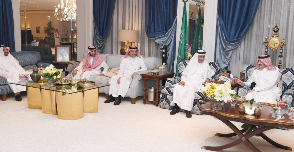 أمير الشرقية يؤكد الأهمية السياحية للمنطقة