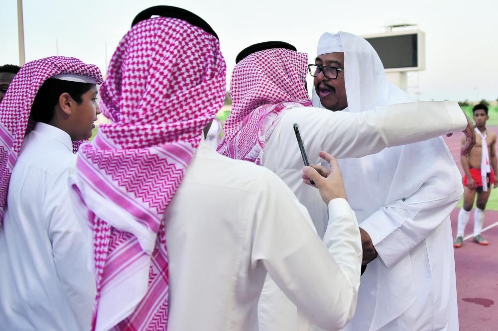 التاريخ يكتب.. الثقبة ينور الأولى