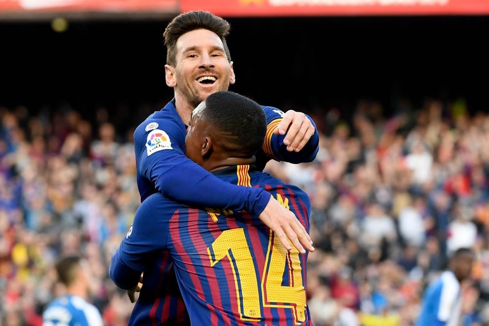 برشلونة يحسم ديربي كتالونيا بثنائية ميسي