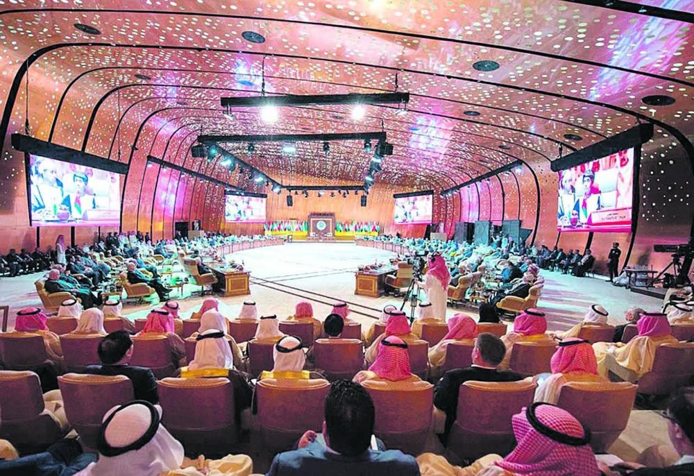 قمة تونس تفتح آفاق بناء منظومة للتكامل العربي