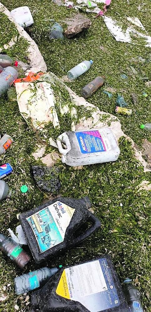 حملات مكثفة لتنظيف واجهة القطيف البحرية