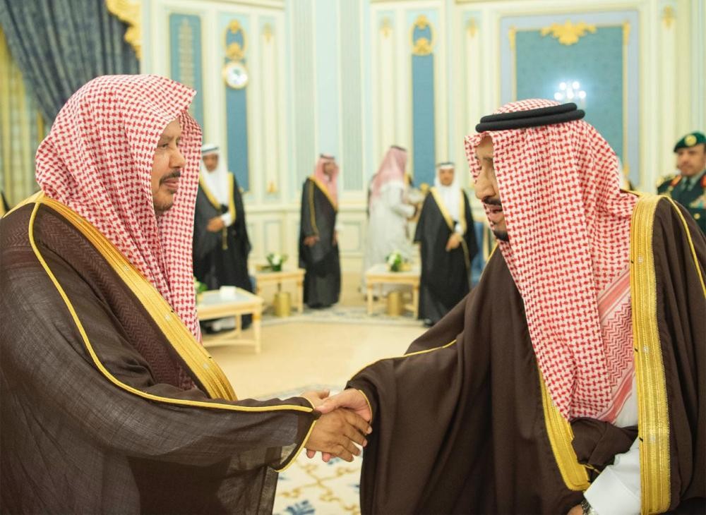 خادم الحرمين يستقبل رئيس وأعضاء الشورى