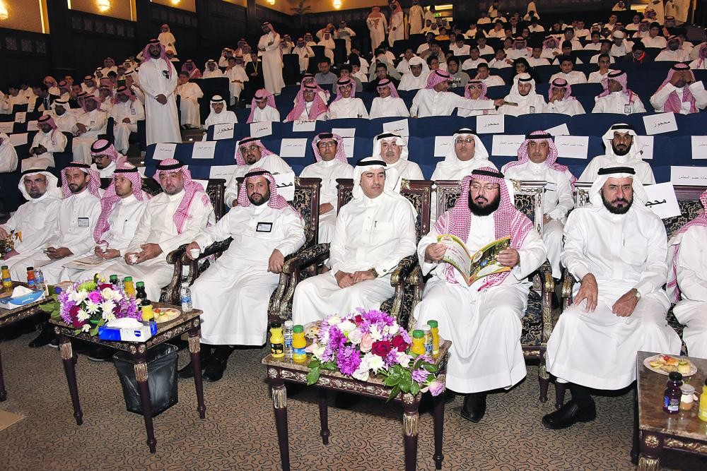 تتويج المدارس الفائزة بمبادرة «الطالب صديق المجلس البلدي»