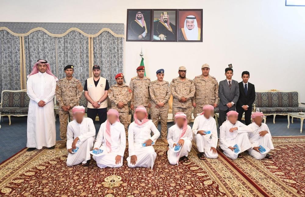 «التحالف» يعيد 7 أطفال يمنيين مغررٍ بهم إلى ذويهم