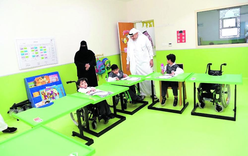 خدمة شاملة لرعاية المعاقين وذويهم
