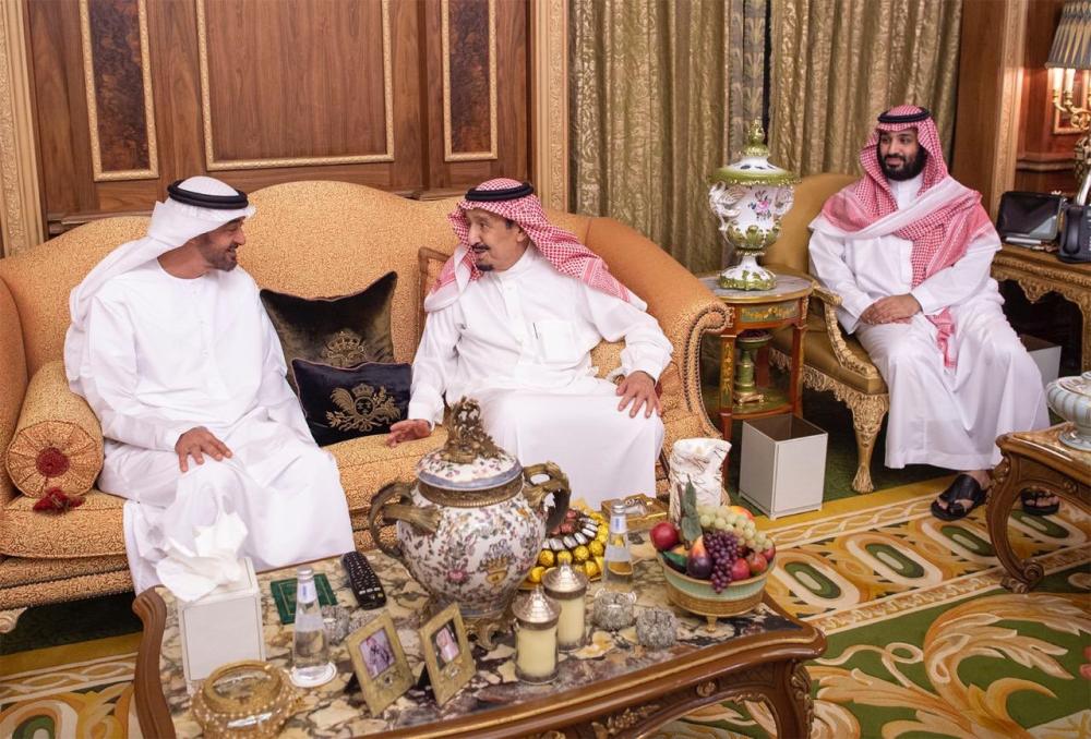 خادم الحرمين يستقبل ولي عهد أبوظبي 