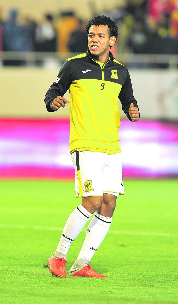 الاتحاد بنشوة «النصر» يبحت عن نقاط الاتفاق