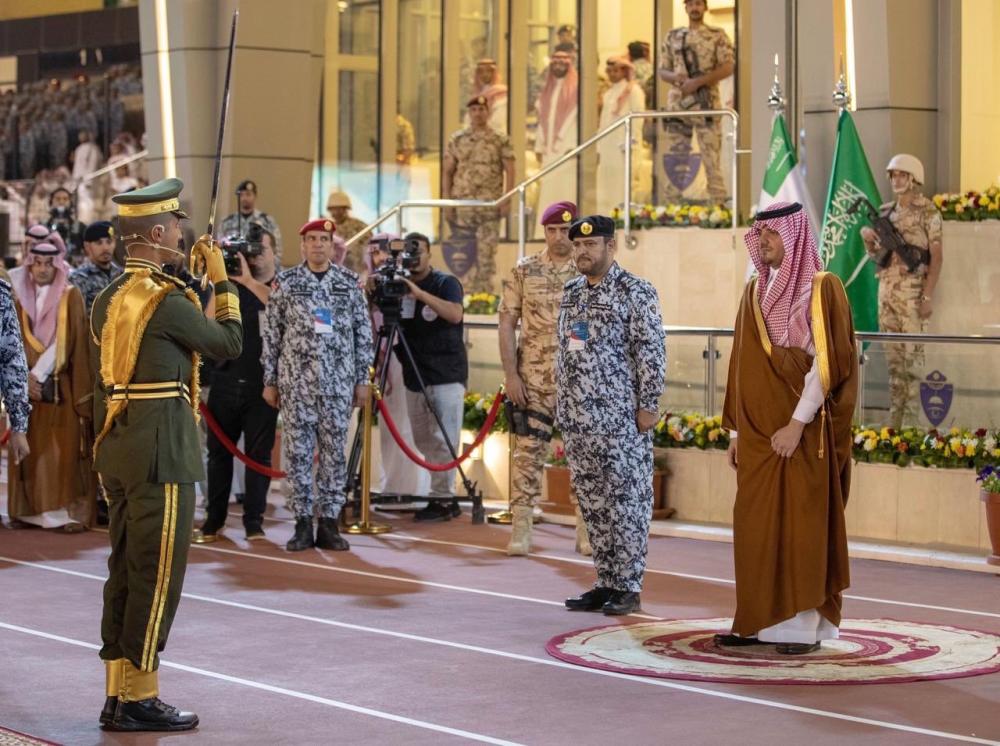 وزير الداخلية يرعى حفل تخريج «القوات الخاصة»