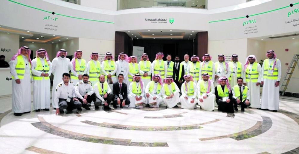 الجمارك تعقد دورة لتطبيق اتفاقية النقل البري الدولي