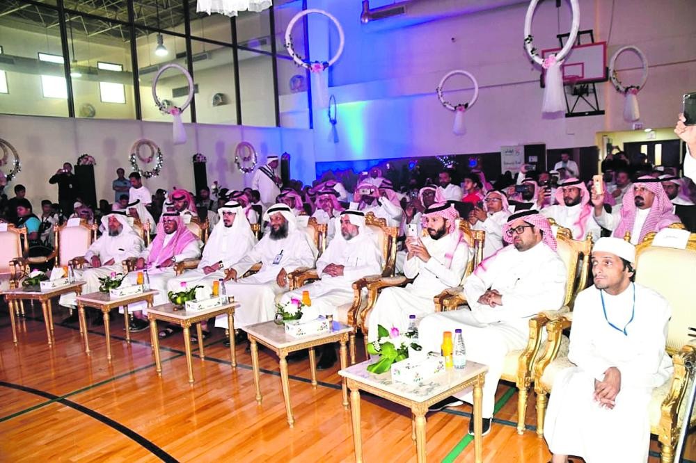 جمعية المعاقين بالشرقية تحتفل بخريجي 2019