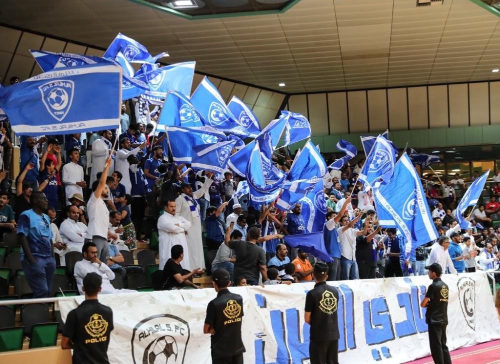 الهلال يتوج بـ«كأس الطائرة» بفوزه على الاتحاد
