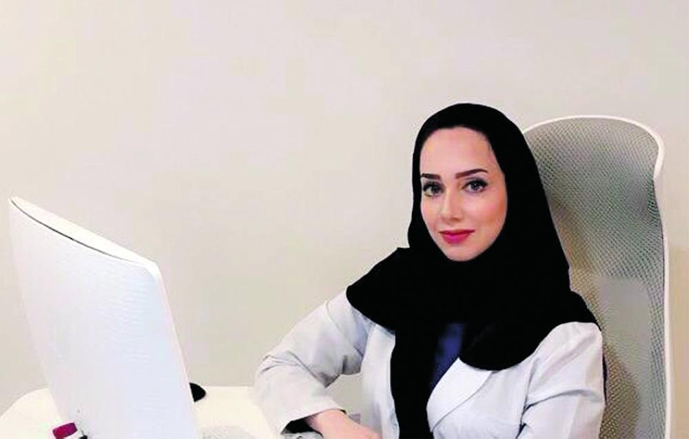 إخصائية تجميل تحذر من «المكملات» وتنصح بالعلاج المستقبلي