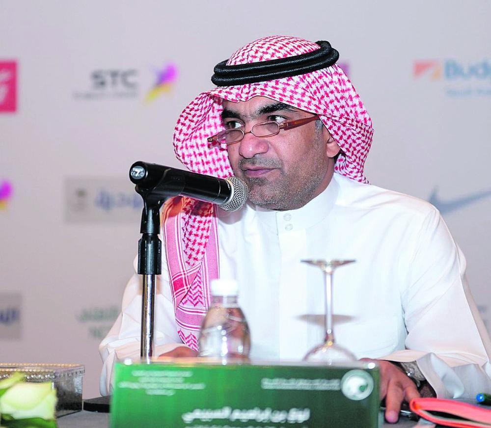 «عمومية القدم».. ملفات تدخل حيز التنفيذ