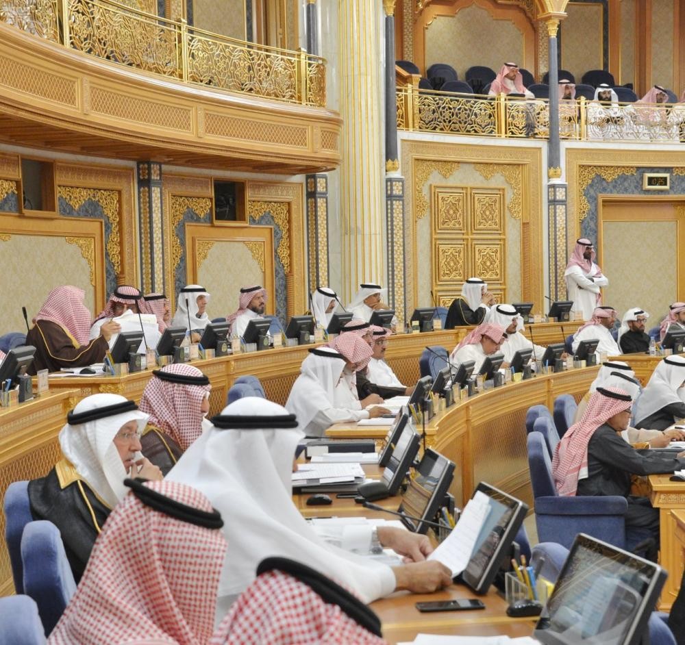 «الشورى» يطالب بإعادة النظر في «ضريبة القيمة المضافة»