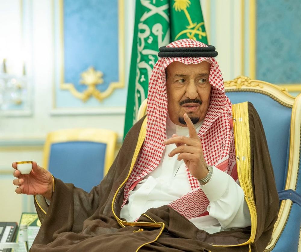 الملك لمسؤولي البلديات : ارفعوا مستوى الخدمات