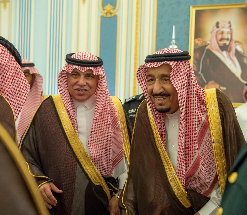 الملك لمسؤولي البلديات : ارفعوا مستوى الخدمات