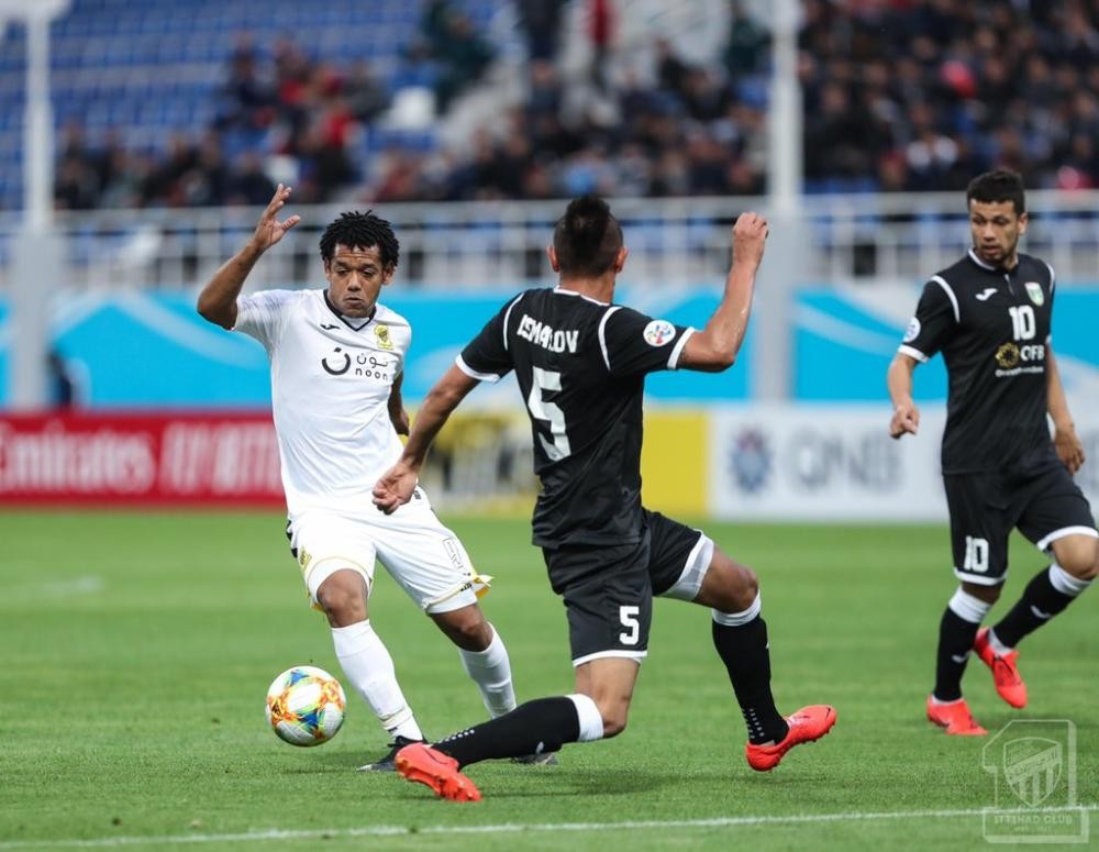 الاتحاد يعود بنقطة من طشقند