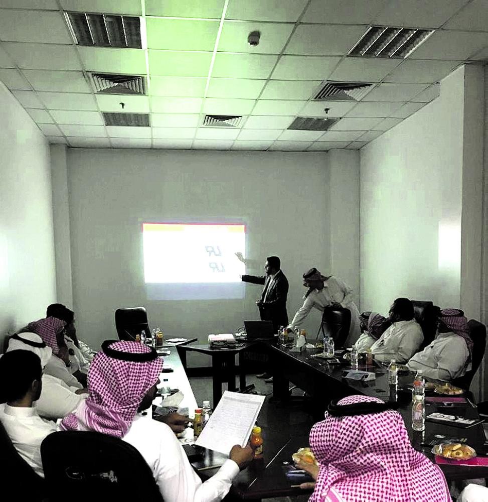 دورات جمركية على مكافحة تقليد السلع والتزييف