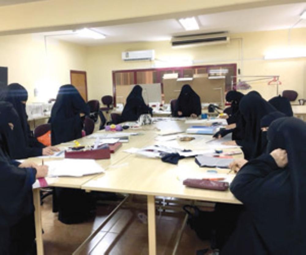 «نسائي ذوي الإعاقة» يزور برامج الدمج بالهفوف
