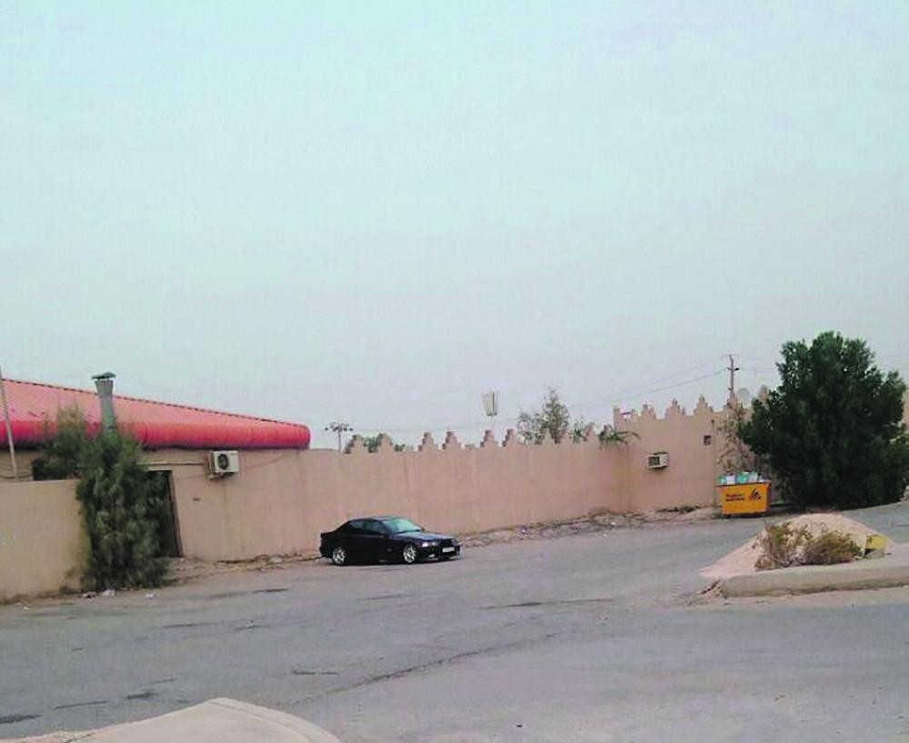 إغلاق 60 مقهى مخالفا بالواحة