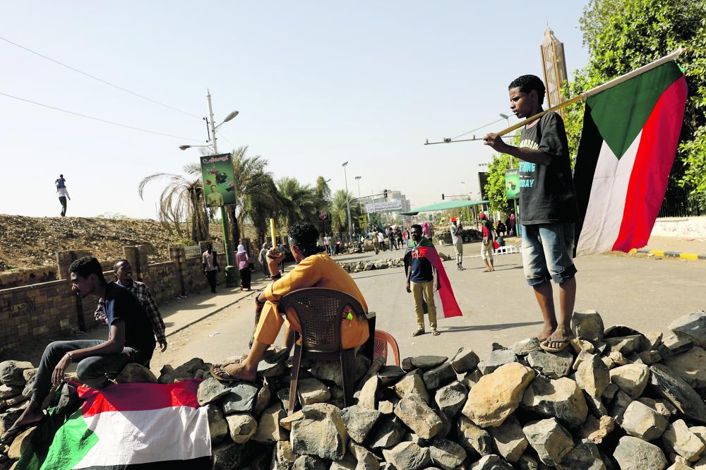 المجلس العسكري: لا فوضى في السودان بعد اليوم
