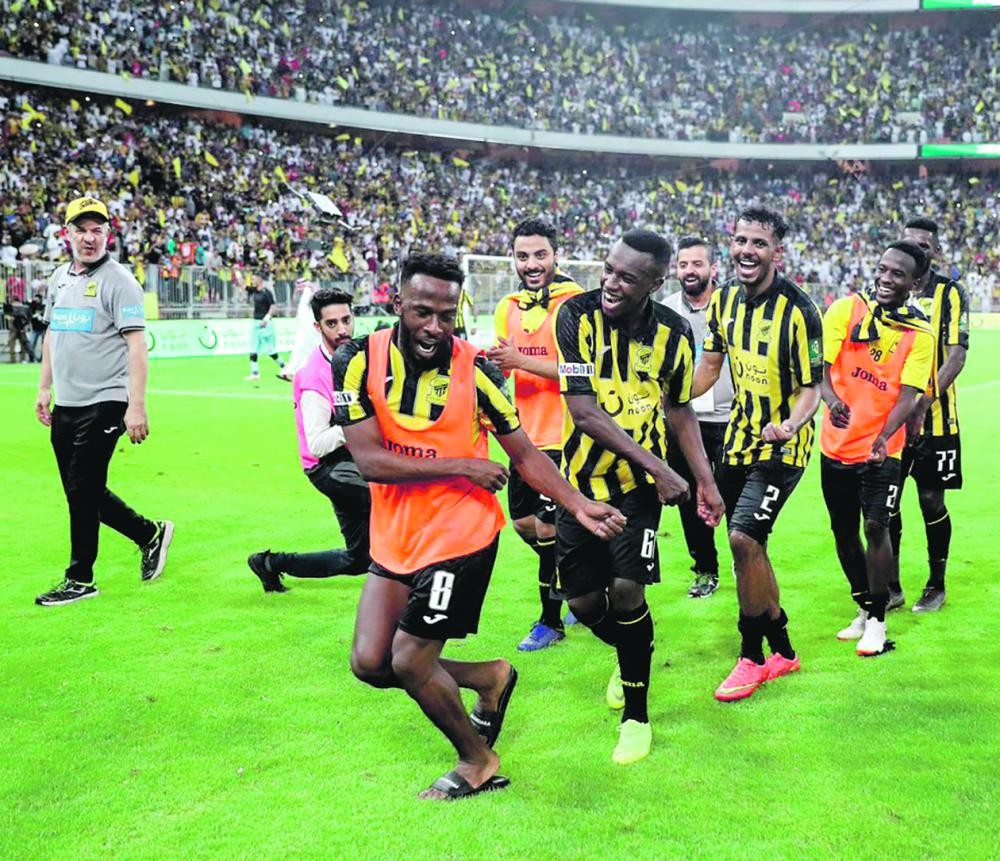 الاتحاد.. كان حملا وديعا وأصبح نمرا مفترسا