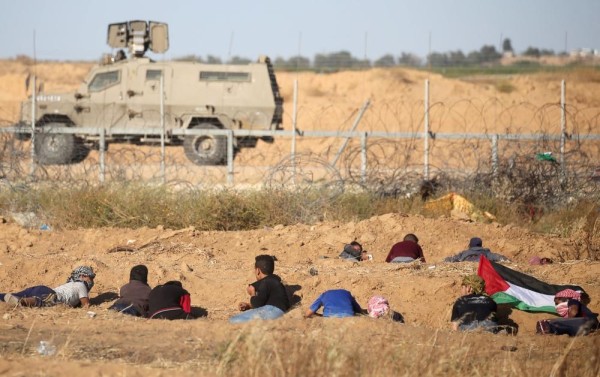 استشهاد فلسطيني متأثراً بإصابته بشظايا صاروخ إسرائيلي