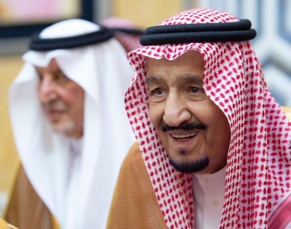خادم الحرمين يصل جدة قادماً من الرياض