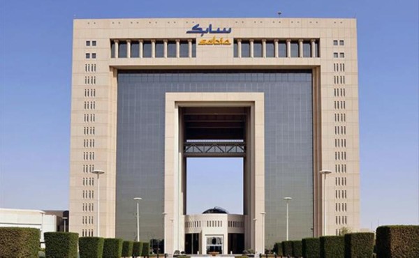 رحيل غازي الحجار الرئيس السابق لسابك للتسويق