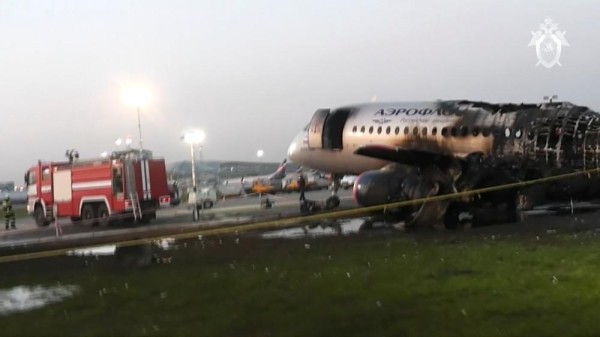 33 ناجيا من حادث الهبوط الاضطراري لطائرة موسكو